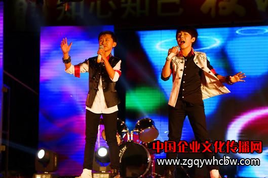 超級(jí)00后5.jpg